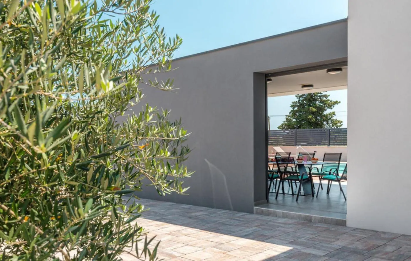 Villa Bellatrix In Fazana With Beach Front And Sea View