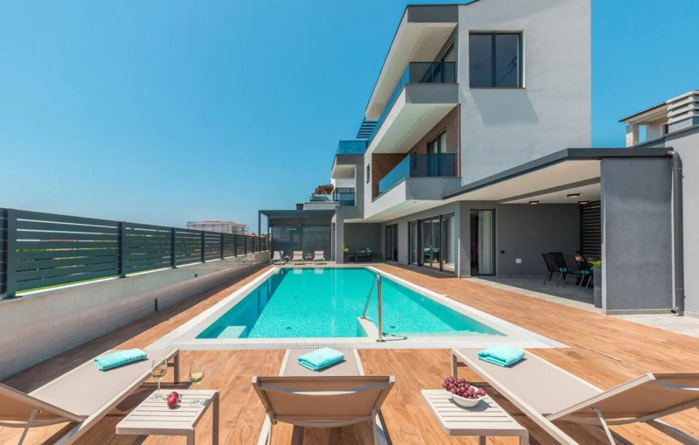 Villa Bellatrix In Fazana With Beach Front And Sea View