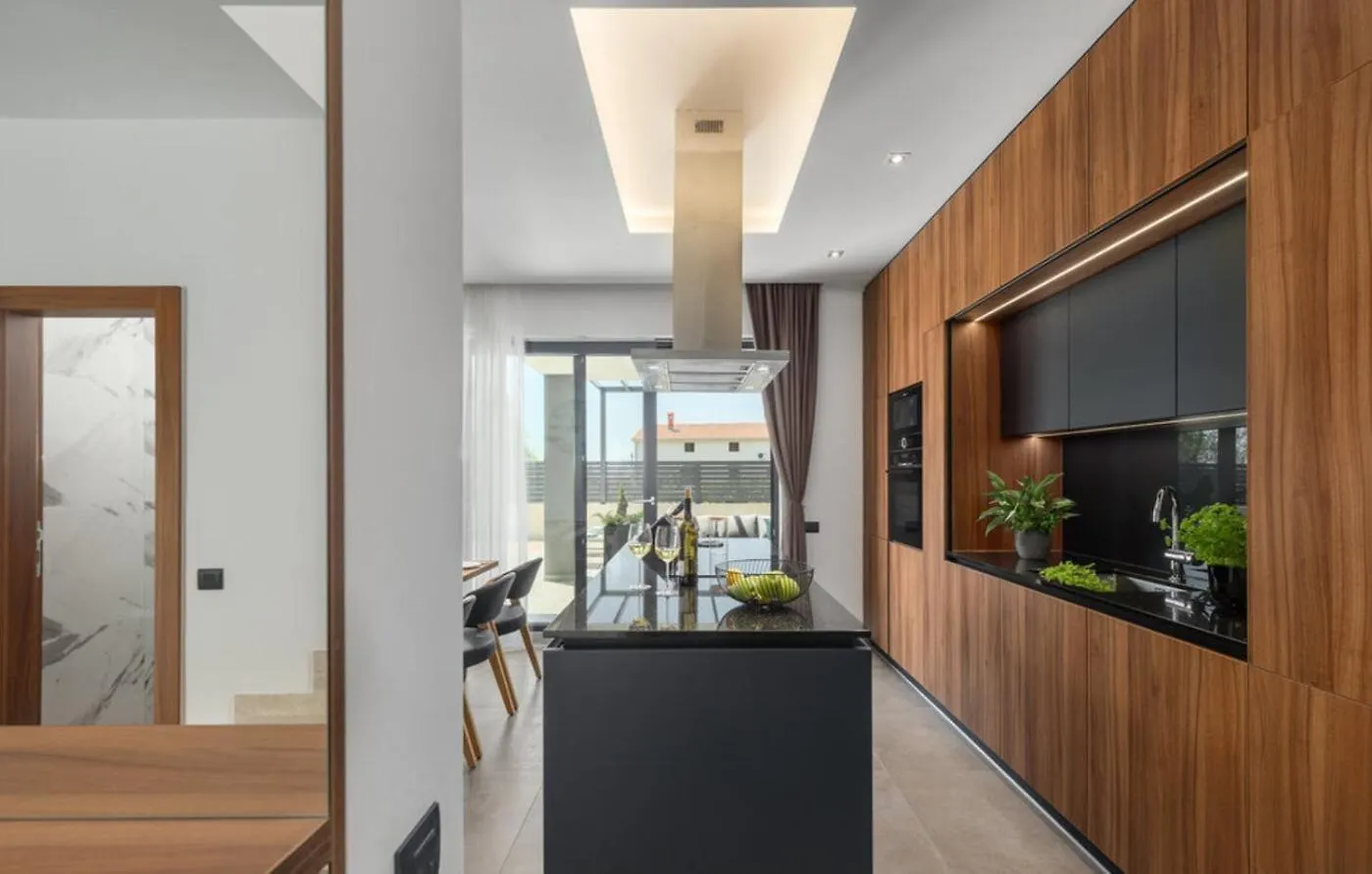 Villa Bellatrix In Fazana With Beach Front And Sea View 크로아티아